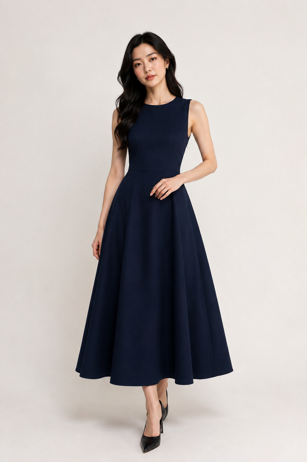 Timeless Elegant Sleeveless Maxi Dress for Every Occasion